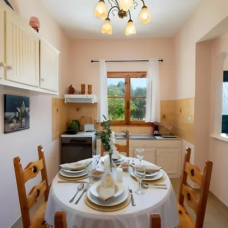 Maestro 2 * Vlachopoulátika